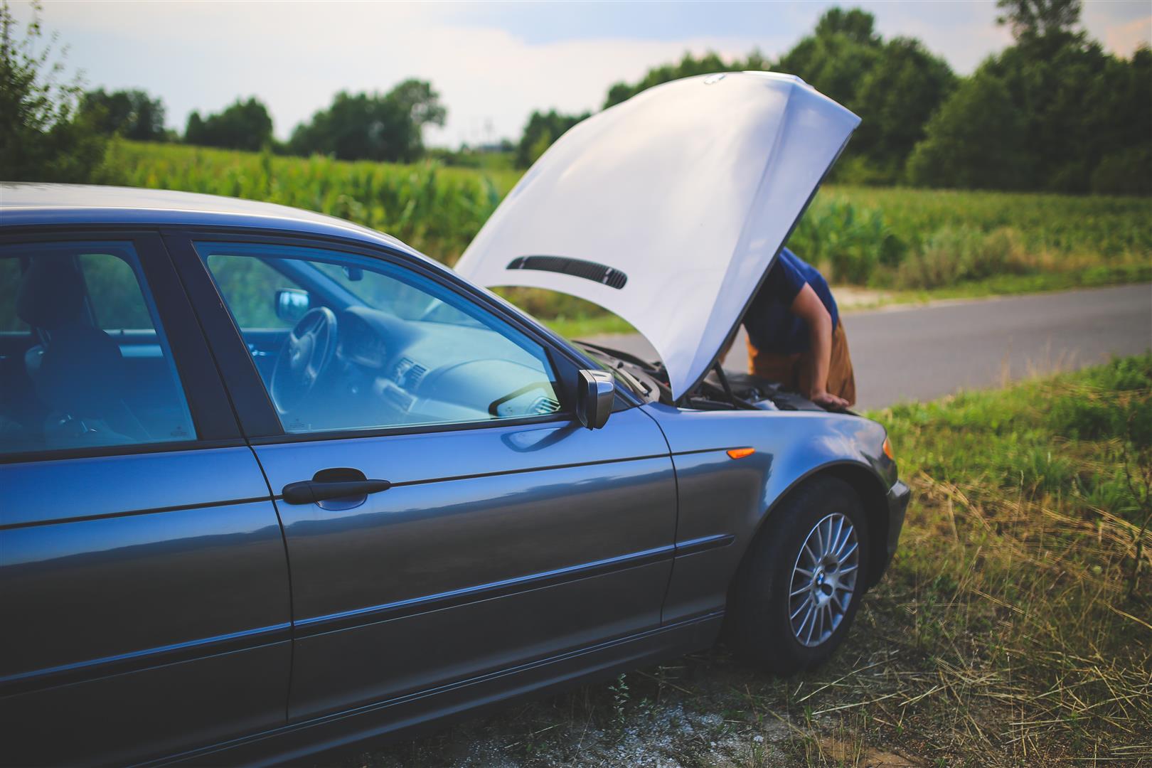  Staying Safe and Sane When Your Car Breaks Down in the Middle of Nowhere